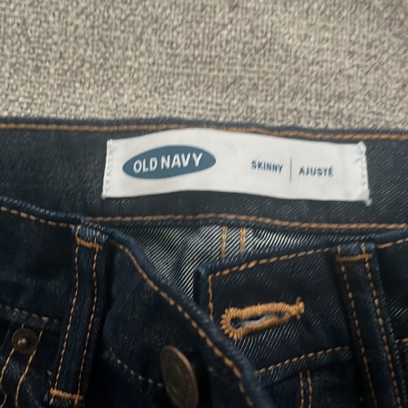 BRAND NEW OLD NAVY JEANS KIDS - Picture 3 of 3